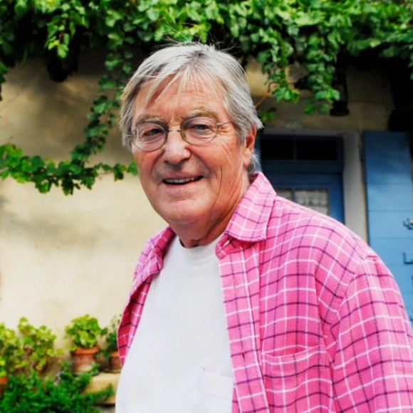 4/$30 Bundle; Novel: “A Good Year” by Author: Peter Mayle - Picture 3 of 3